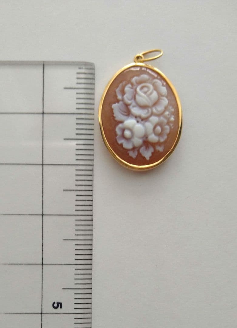 agete　アガット　K18カメオチャーム