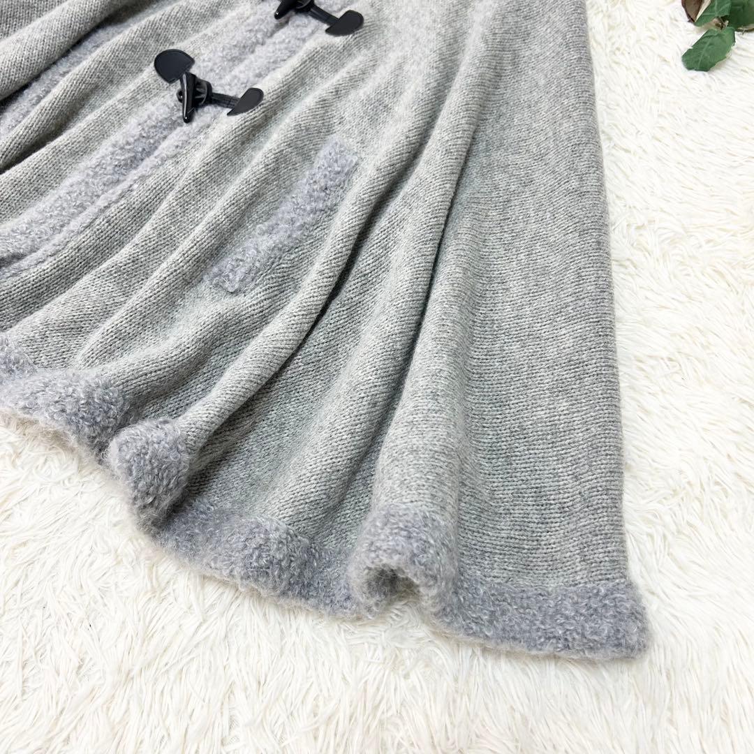 【RT 152613ページ】バーバリーブルーレーベル ニットポンチョ