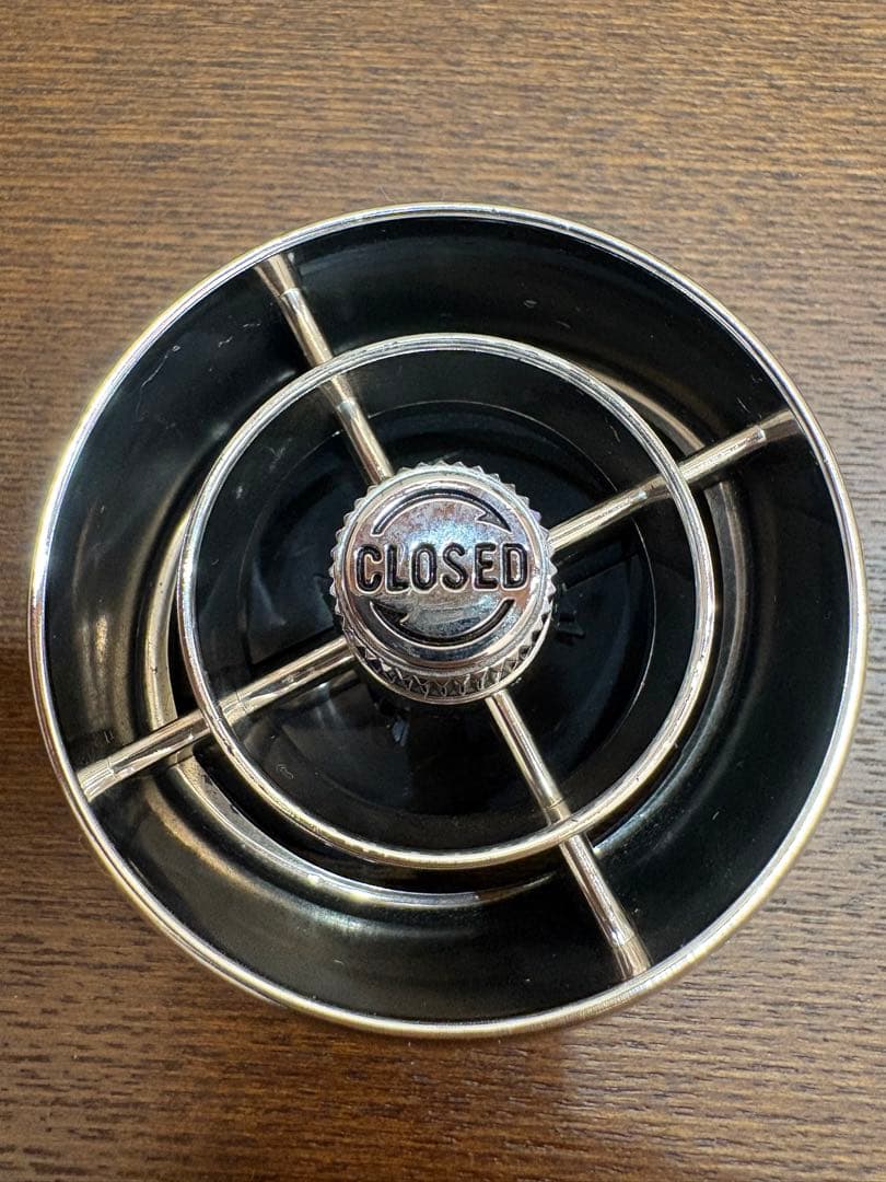 （美品）新型ジムニーバスエアコン吹き出しレトロ　シエラ　JB64 JB74