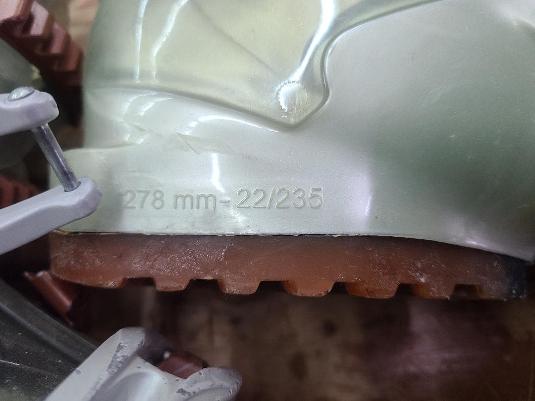 スキー 22-23.5cm ROSSIGNOL Xena 12