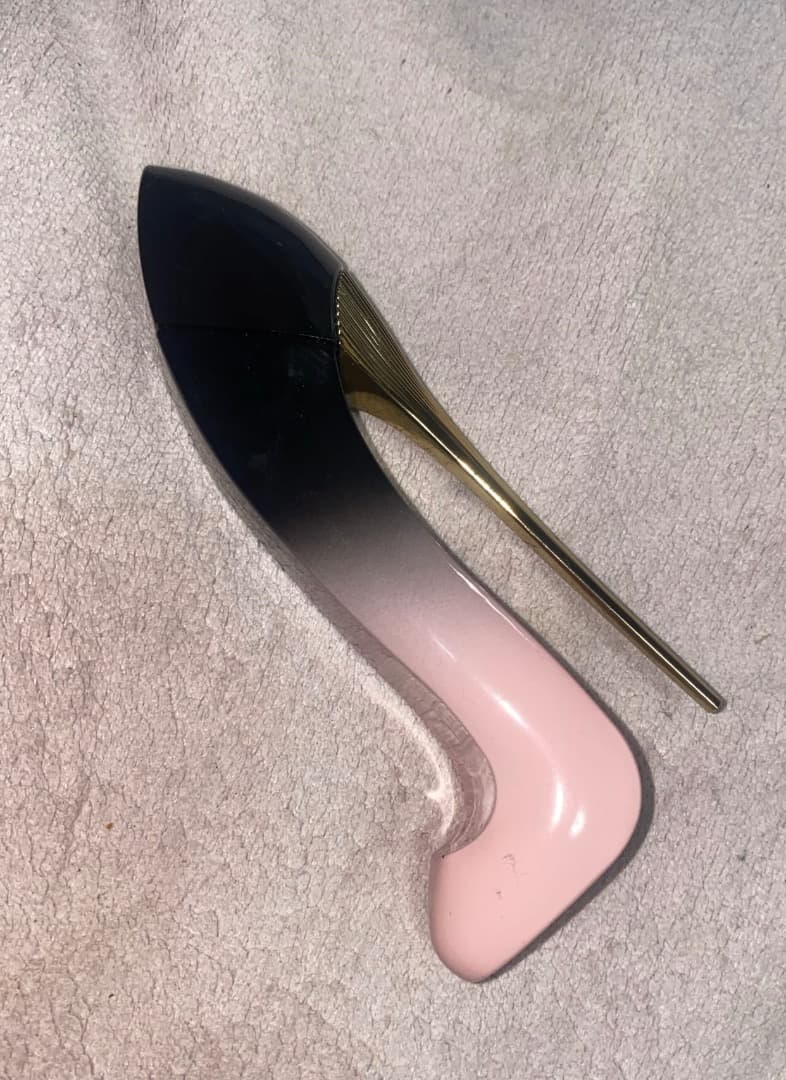 絵本・児童書 Carolina herrena good girl blush elixir