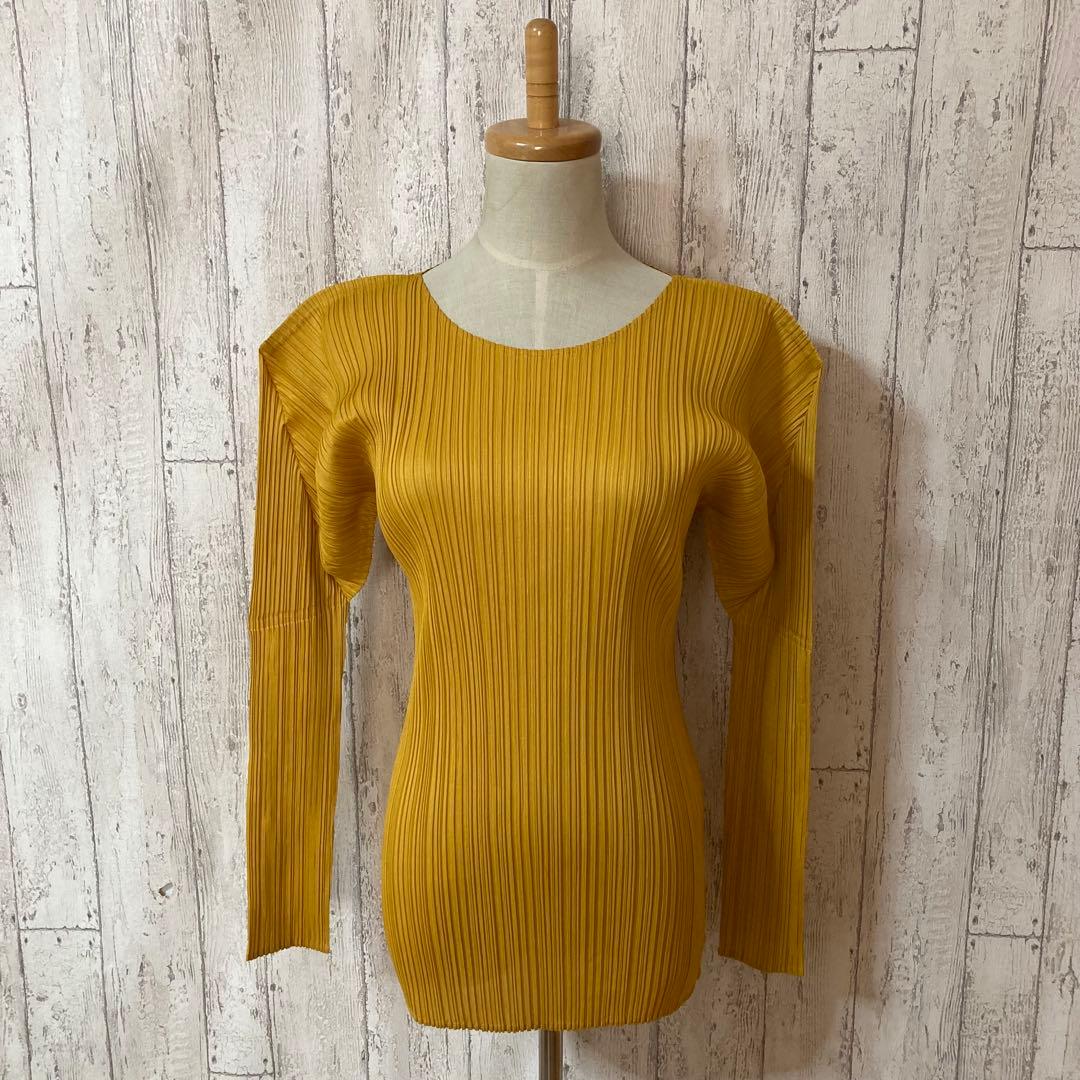 PLEATS PLEASE プリーツプリーズ イッセイミヤケ プリーツカットソー