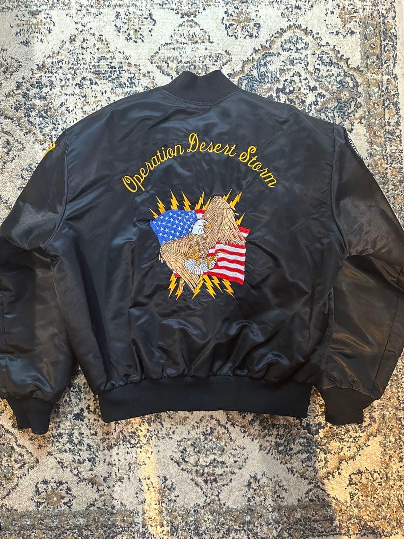 【古着】MA-1 フライトジャケット　ナイロンジャケット