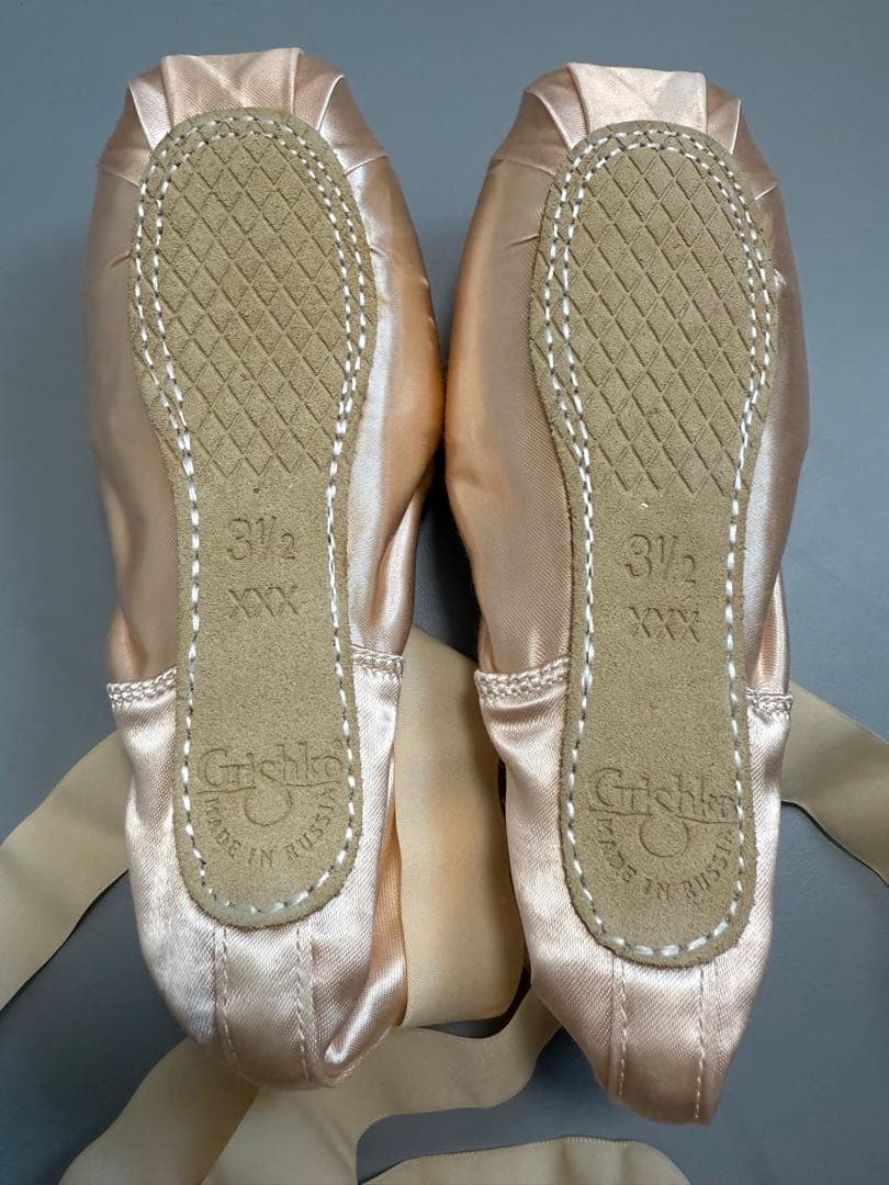 新品Grishko 2007 PROFLEX 3 1/2 XXX リボン•ゴム付