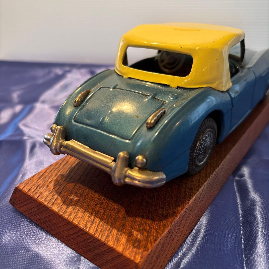 バンダイ(萬代屋)オースチン ヒーレー ブリキ 当時物