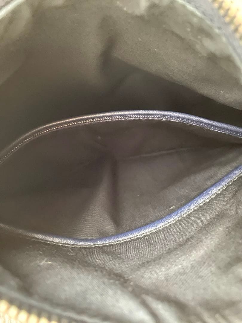 未使用級ALEXANDER McQUEEN アレキサンダー マンタクラッチバック