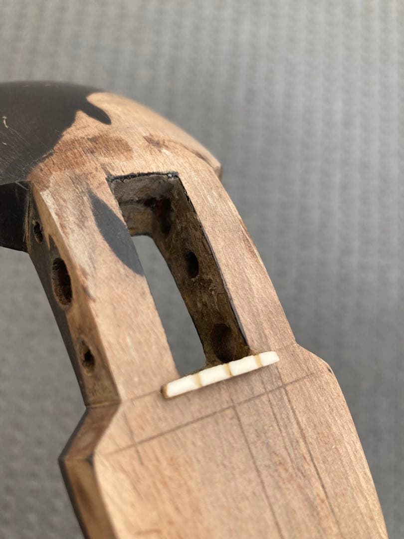 沖縄 三線 真壁 八重山 黒木 1960年作？ 本皮一枚張り エレキ