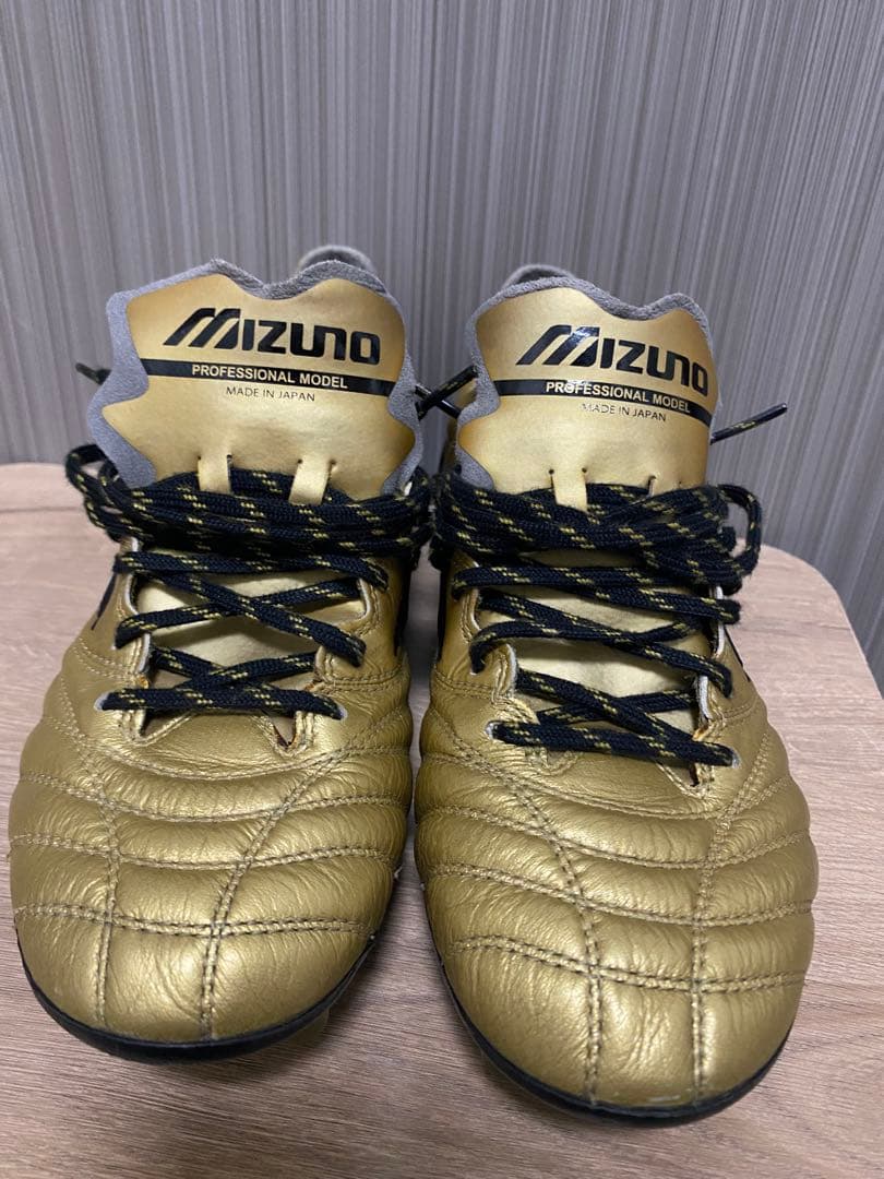 入手困難　激レア　Mizuno ミズノ　モレリア　ネオ ゴールド27㎝