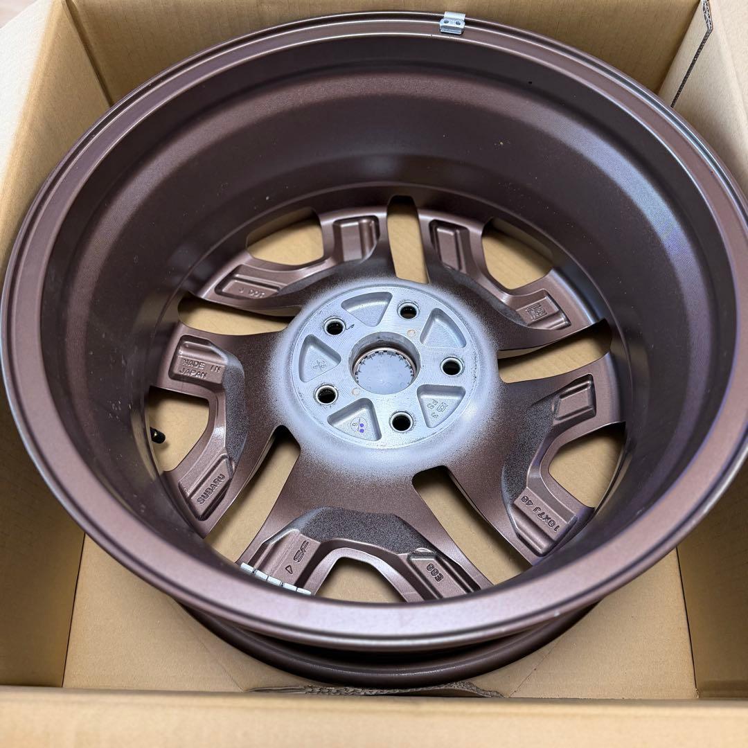 【フォレスターSL型 新車外し】ブロンズ18インチ純正ホイール2個セット「その1