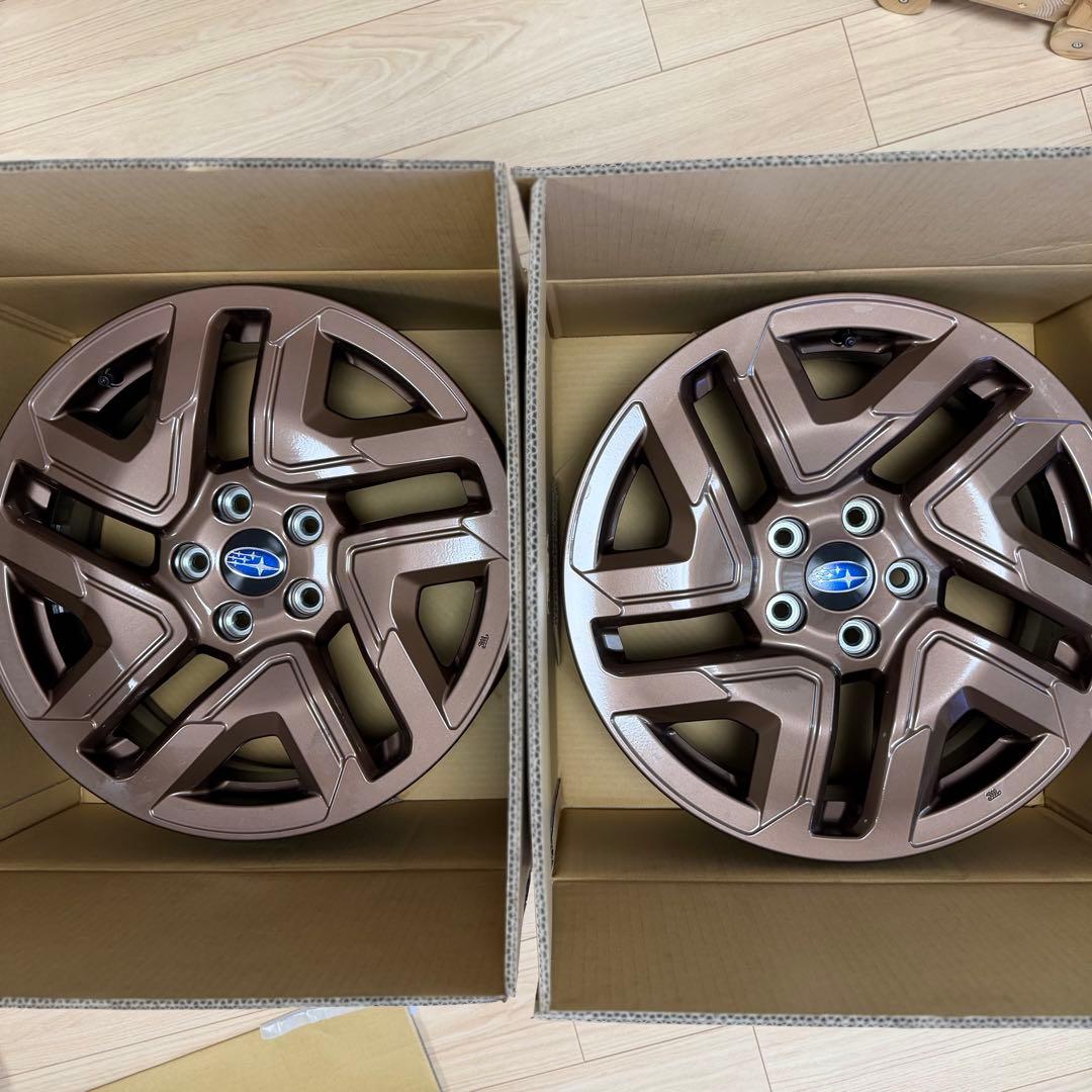 【フォレスターSL型 新車外し】ブロンズ18インチ純正ホイール2個セット「その1