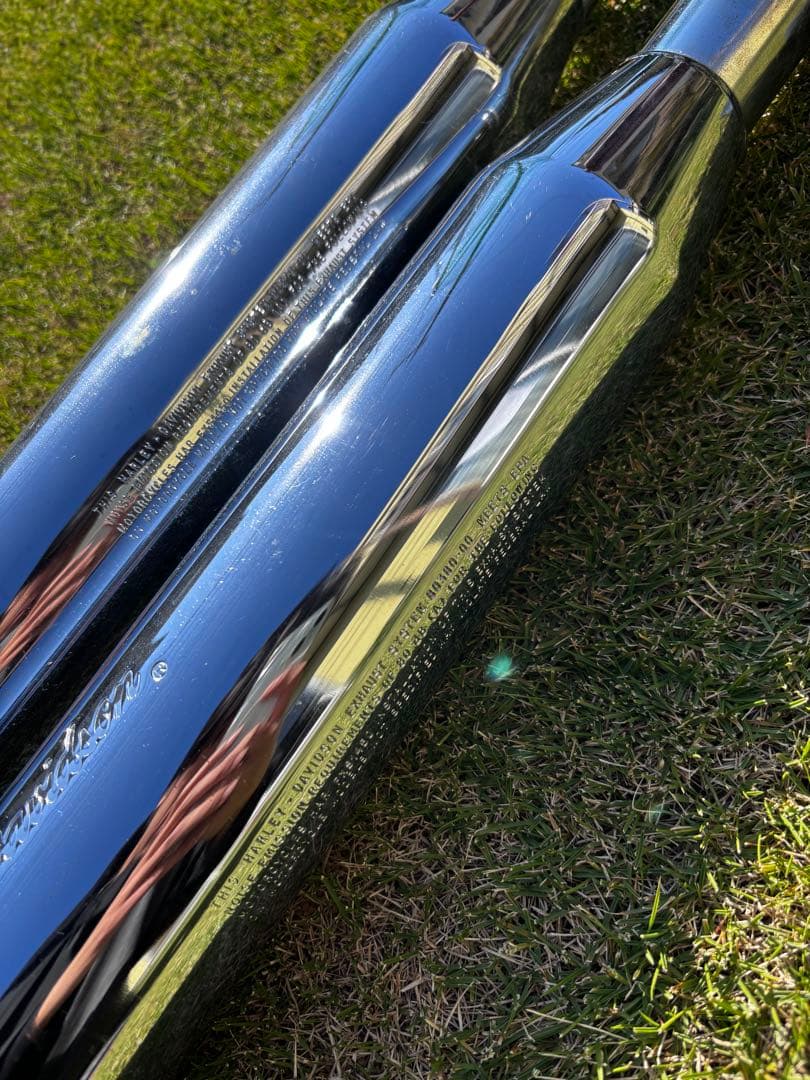 Harley Davidson FLSTF ファットボーイ　サイレンサー