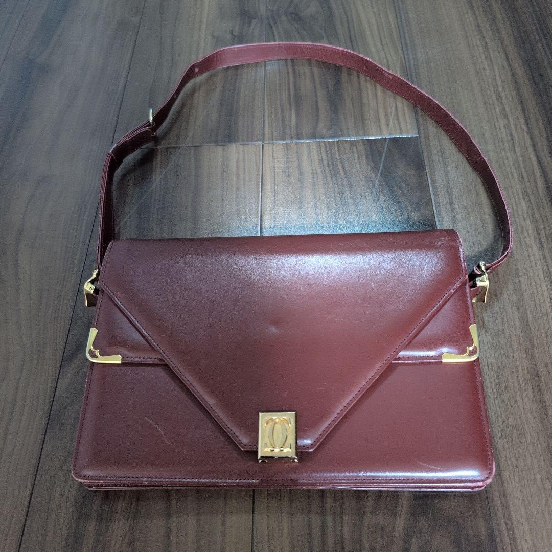 カルティエ　フランス　バーガンディ レザー ショルダーバッグ