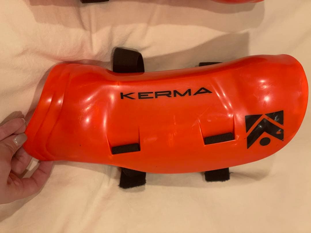 KERMA スキー用プロテクター　レガース　レッグガード　キッズ/レディース