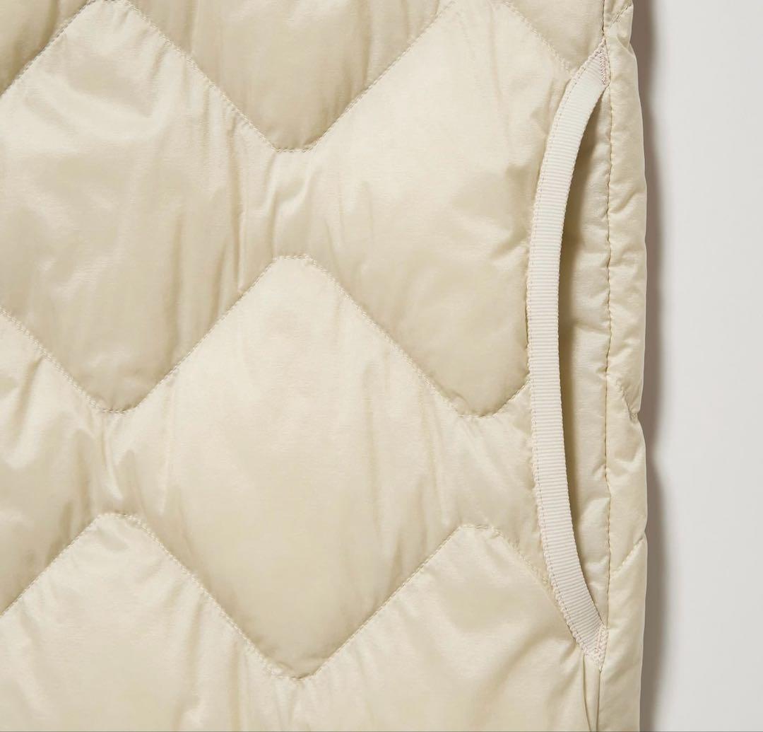 ユニクロ ウルトラライトダウン ロング ベスト M インナー ホワイト