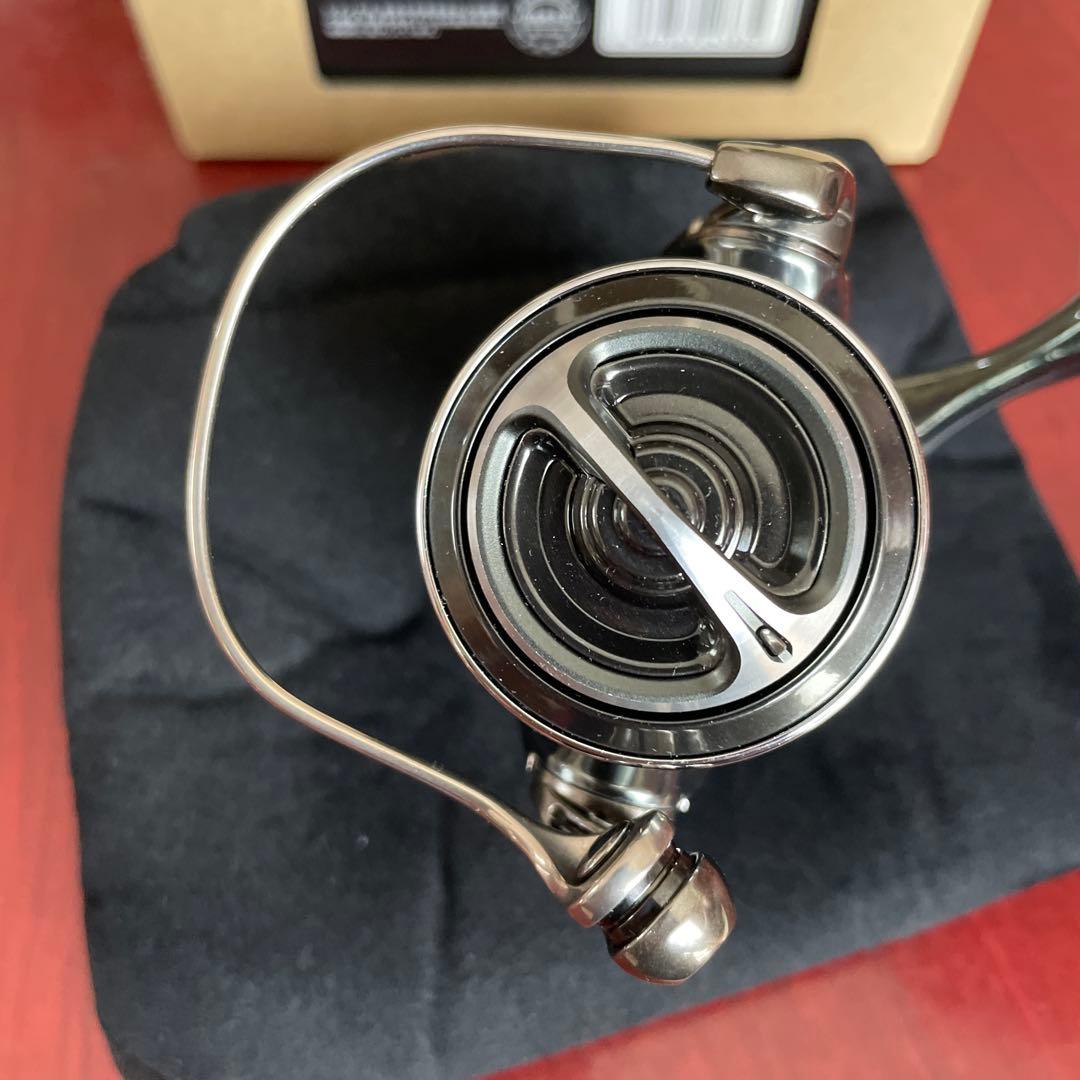 実釣未使用　22ステラ　 C2000S シマノ