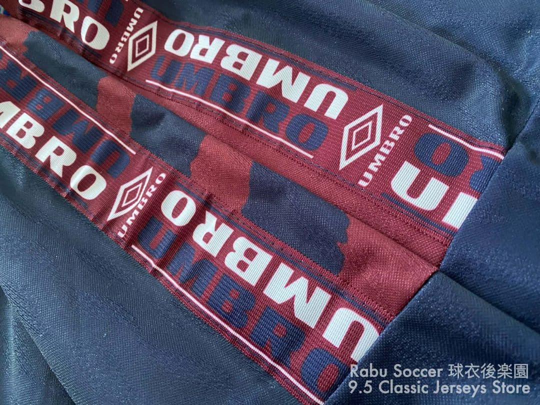 ウンブリア 90s トレーニング ユニフォーム