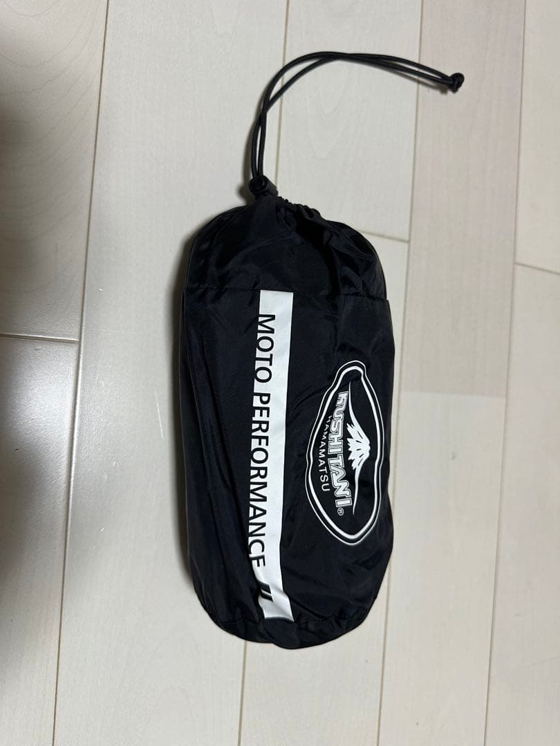 クシタニウィンドブレーカー LLサイズ ブラック