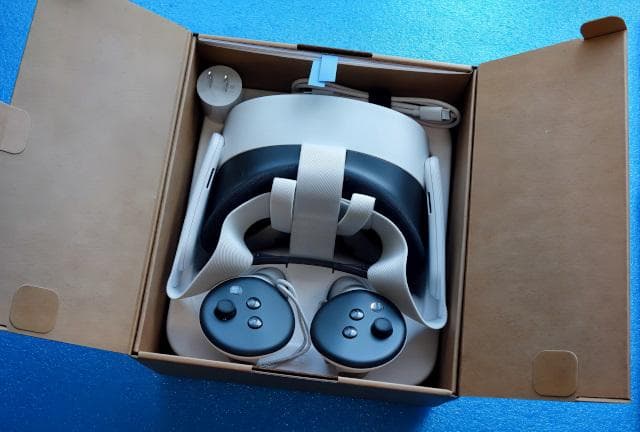  Quest 3S 126GB VRヘッドセット