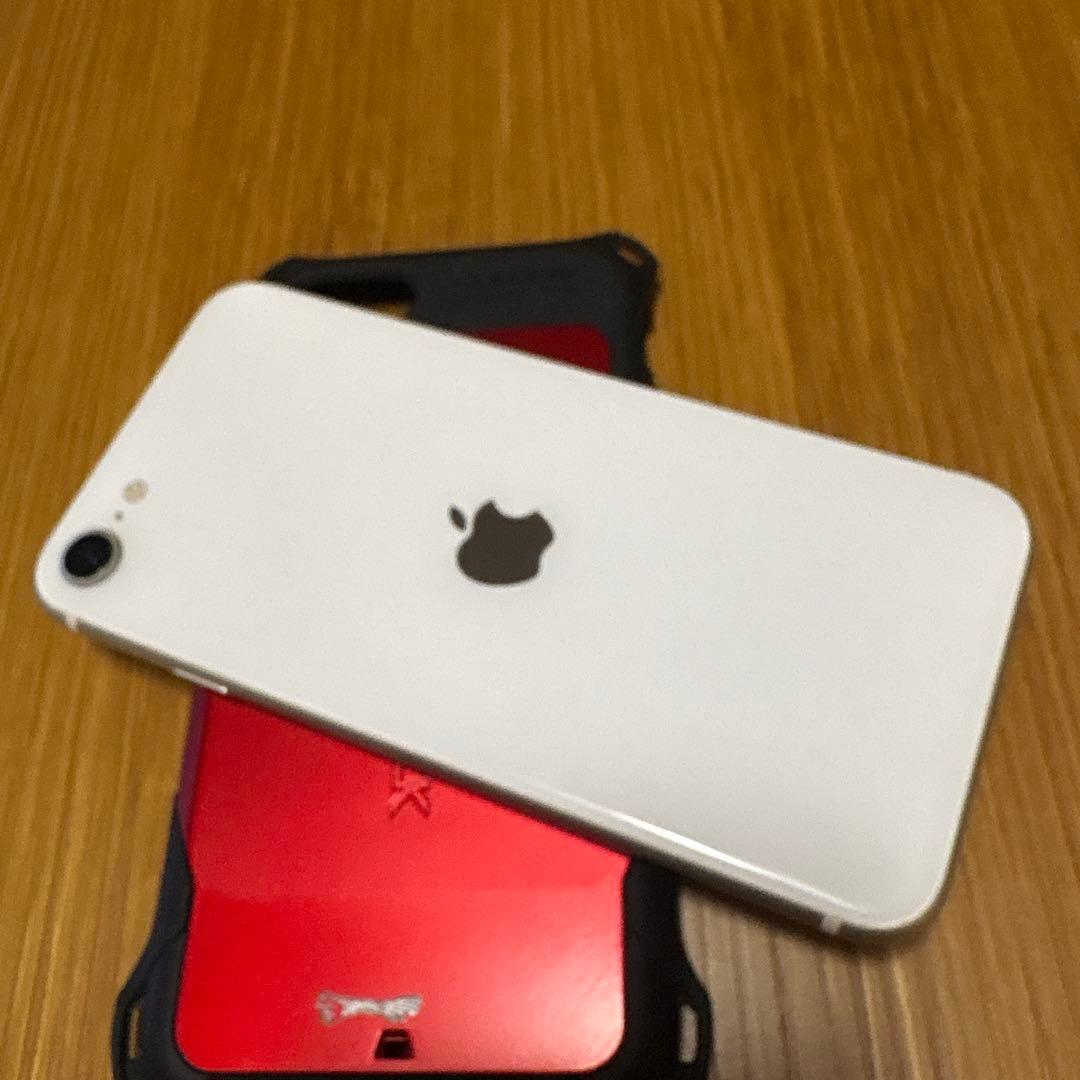 Apple iPhone SE 2 ホワイト 本体 Lightningケーブル