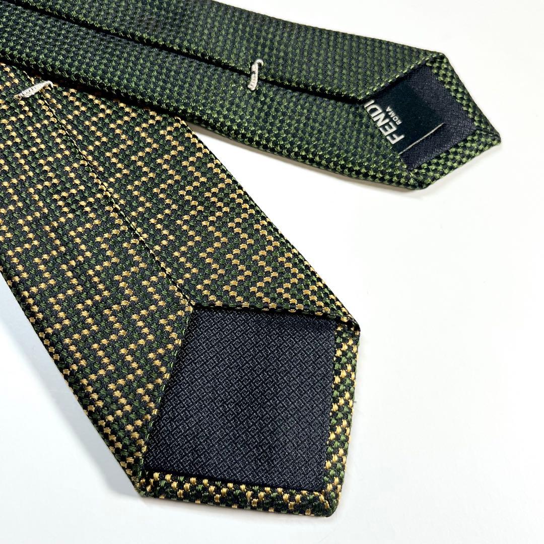 希少✨極美品✨FENDI フェンディ ネクタイ 高級シルク　フェンディフェイス