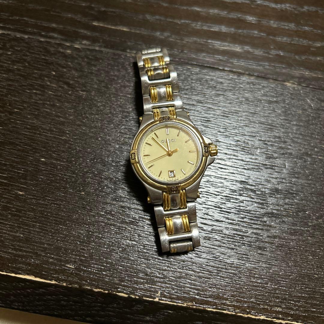 GUCCI クォーツ 腕時計 シルバー/ゴールド 9040L