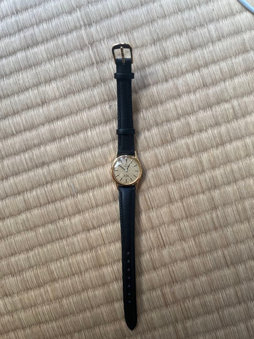 オメガデビル アナログクォーツ腕時計