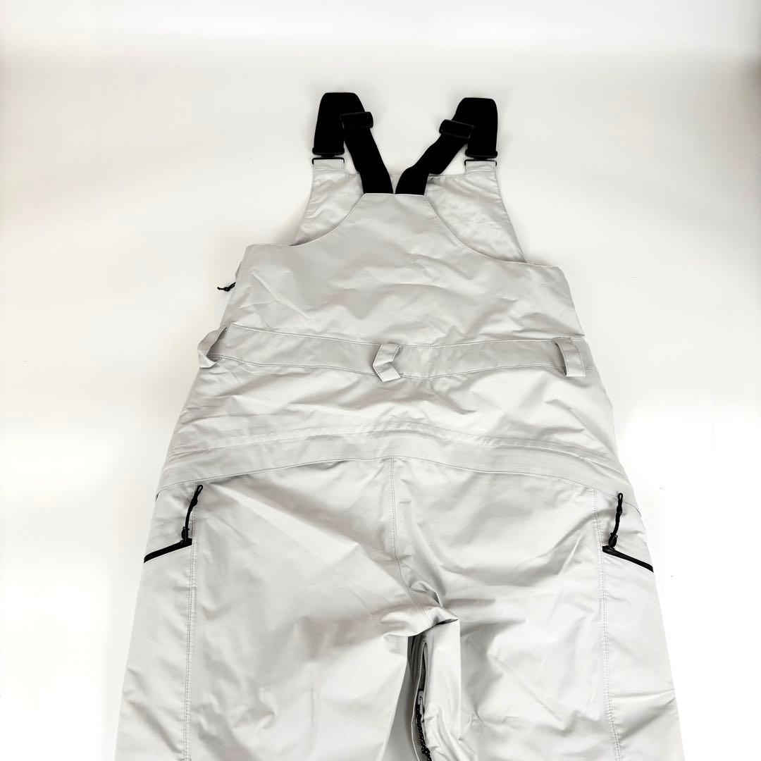 未使用　ボルコム オーバーオール スノーボード スキー ウェア