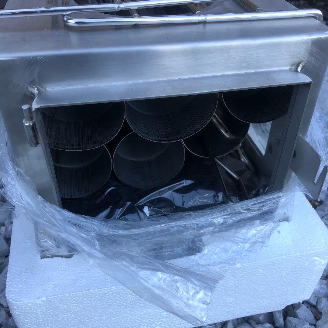 ☆新品未使用☆　 SENQI　折りたたみ薪ストーブ　テント用