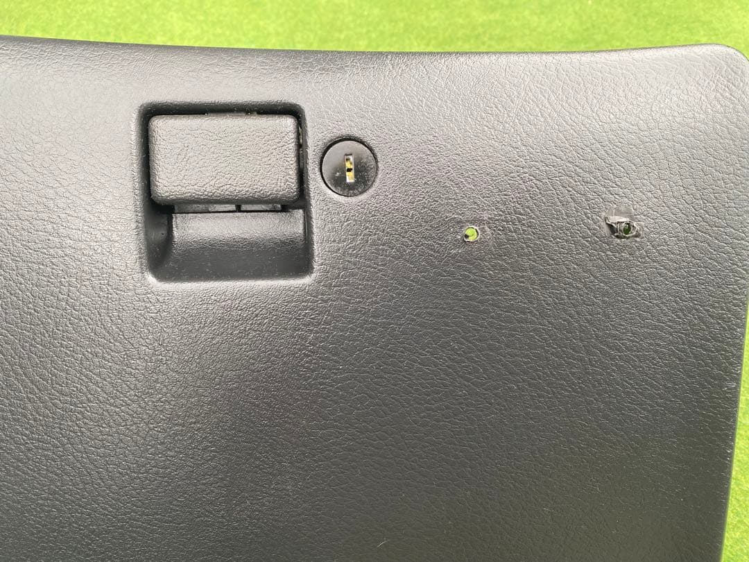 日産　NISSAN GTR BNR32 スカイライン　グローブボックス