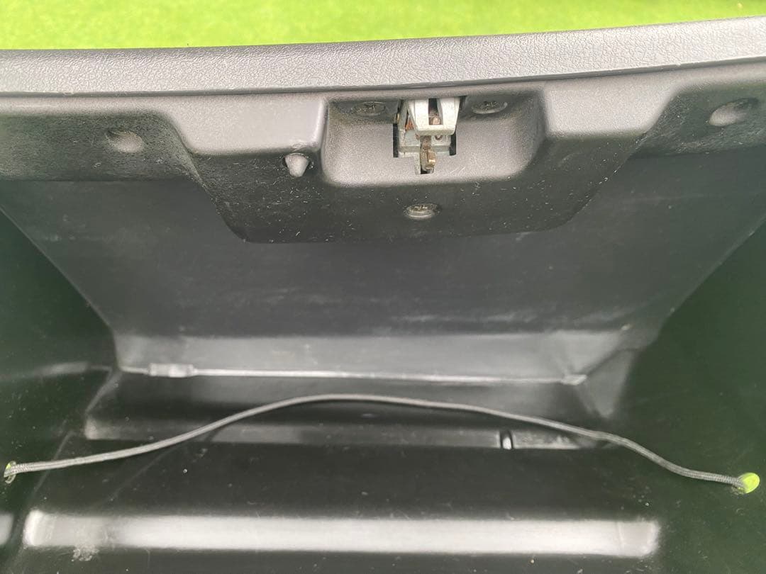 日産　NISSAN GTR BNR32 スカイライン　グローブボックス