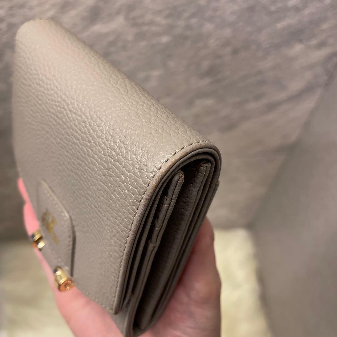 ATAO アタオ ロトロ 二つ折り財布 グレージュ