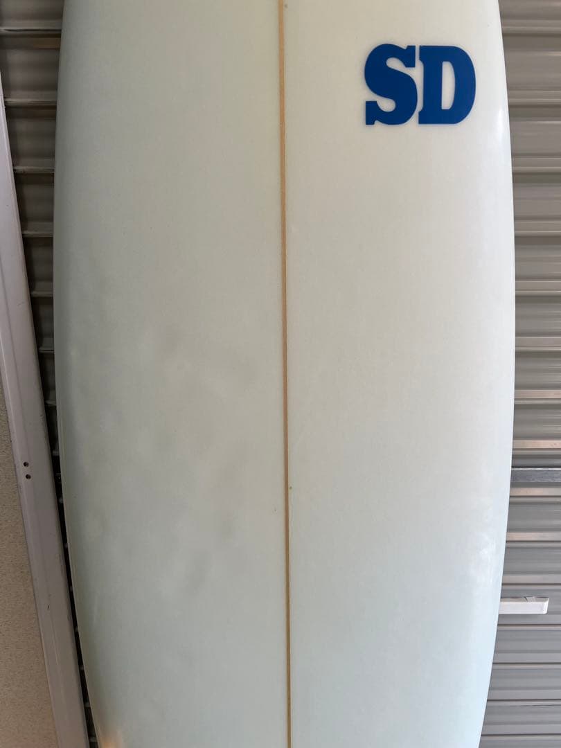 ローカルサーフボード 5'11\" トライフィン付き