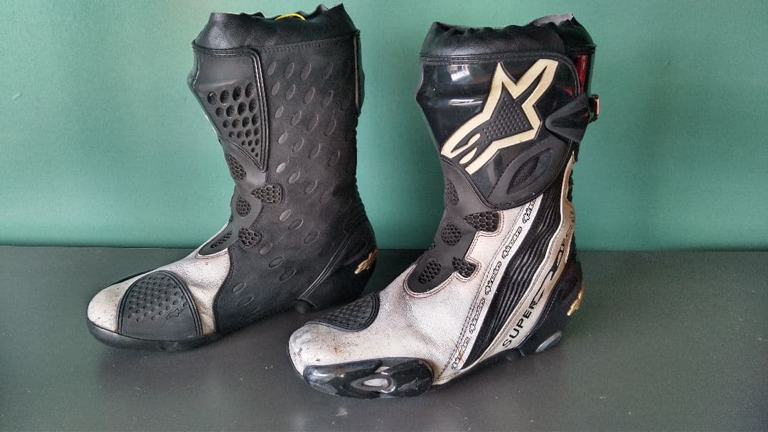 アルパインスターズ　スーパーテックR