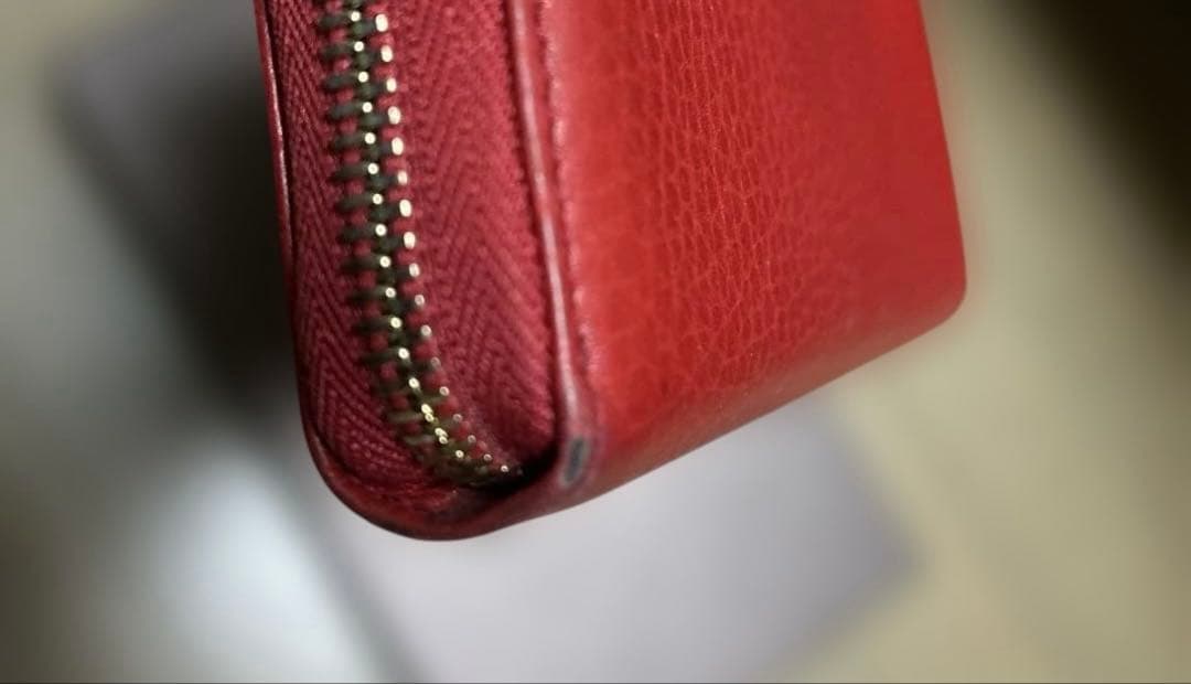 グッチ　長財布　赤