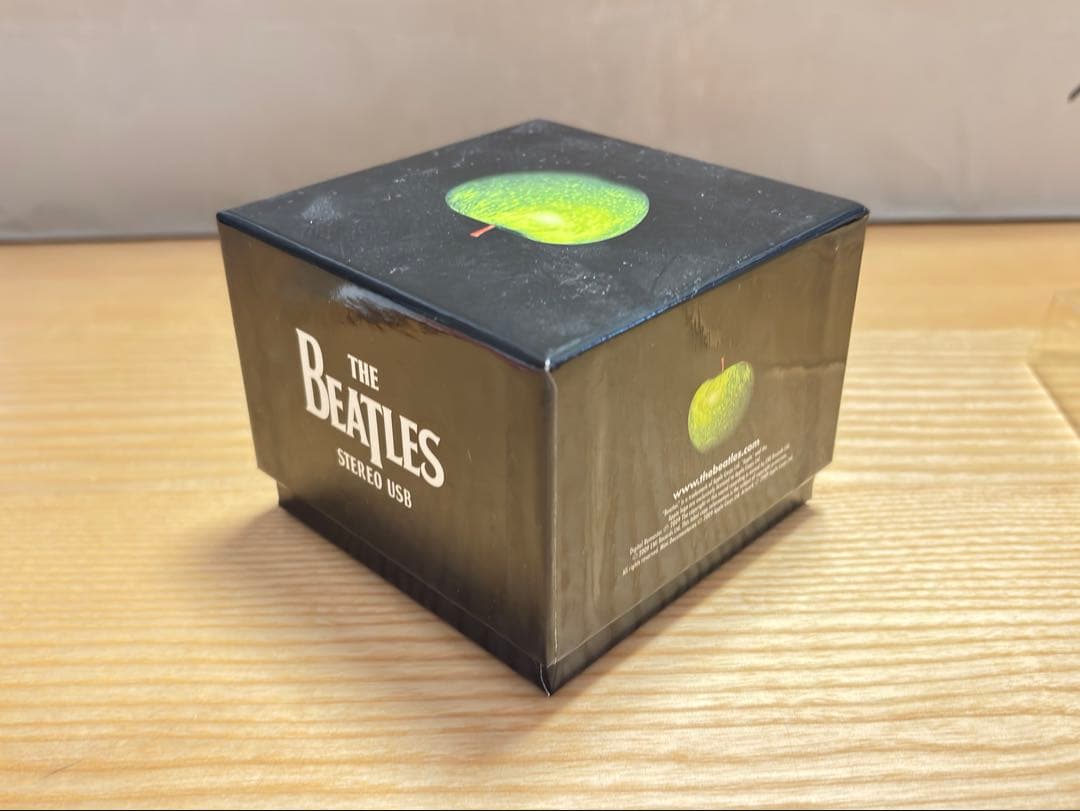ザ　ビートルズ　USBボックス　 THE BEATLES USB