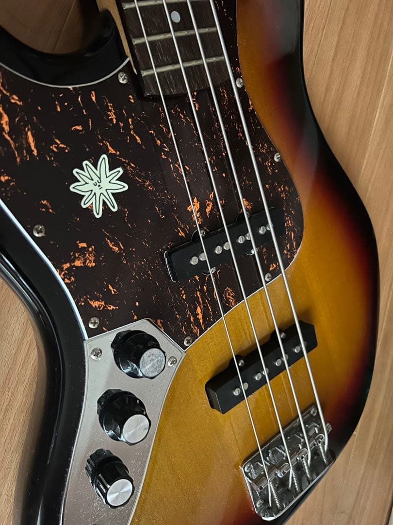 レフティ　selder エレキベースギター　ジャズべタイプ　弦高調整済み！です