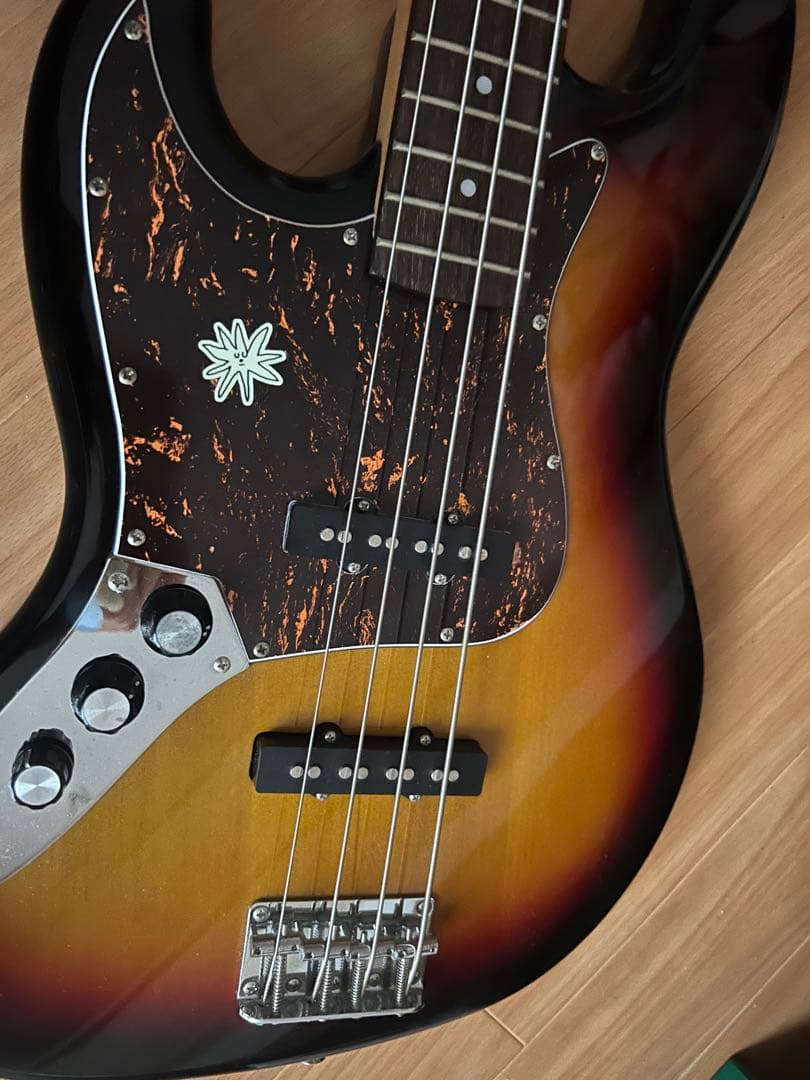 レフティ　selder エレキベースギター　ジャズべタイプ　弦高調整済み！です