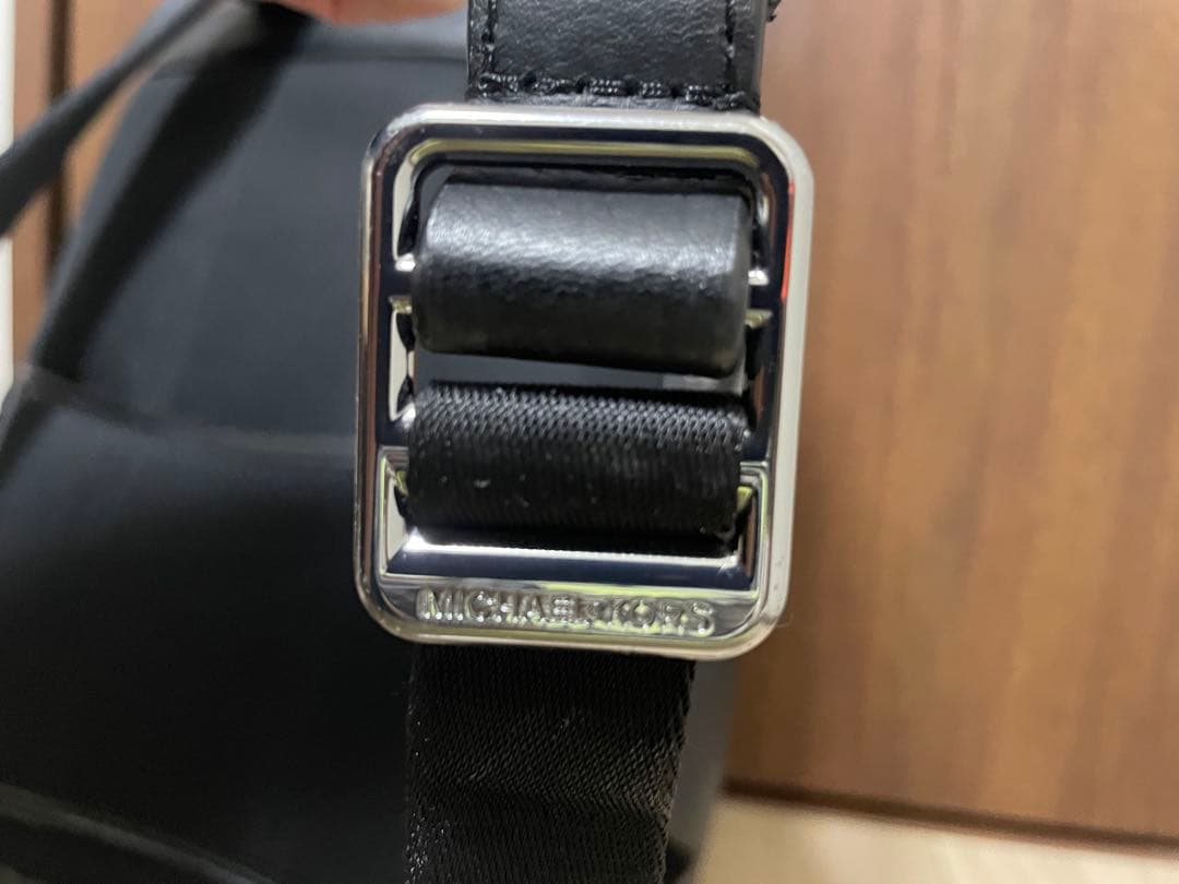 MICHAEL KORS ブラックバックパック