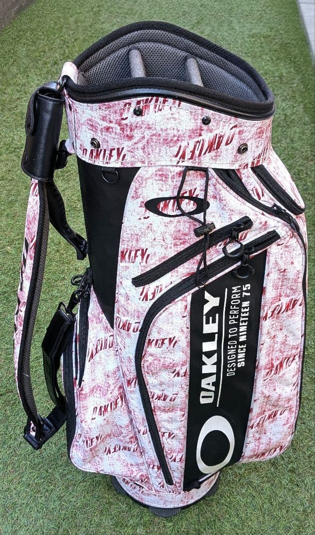 OAKLEY ゴルフバッグ