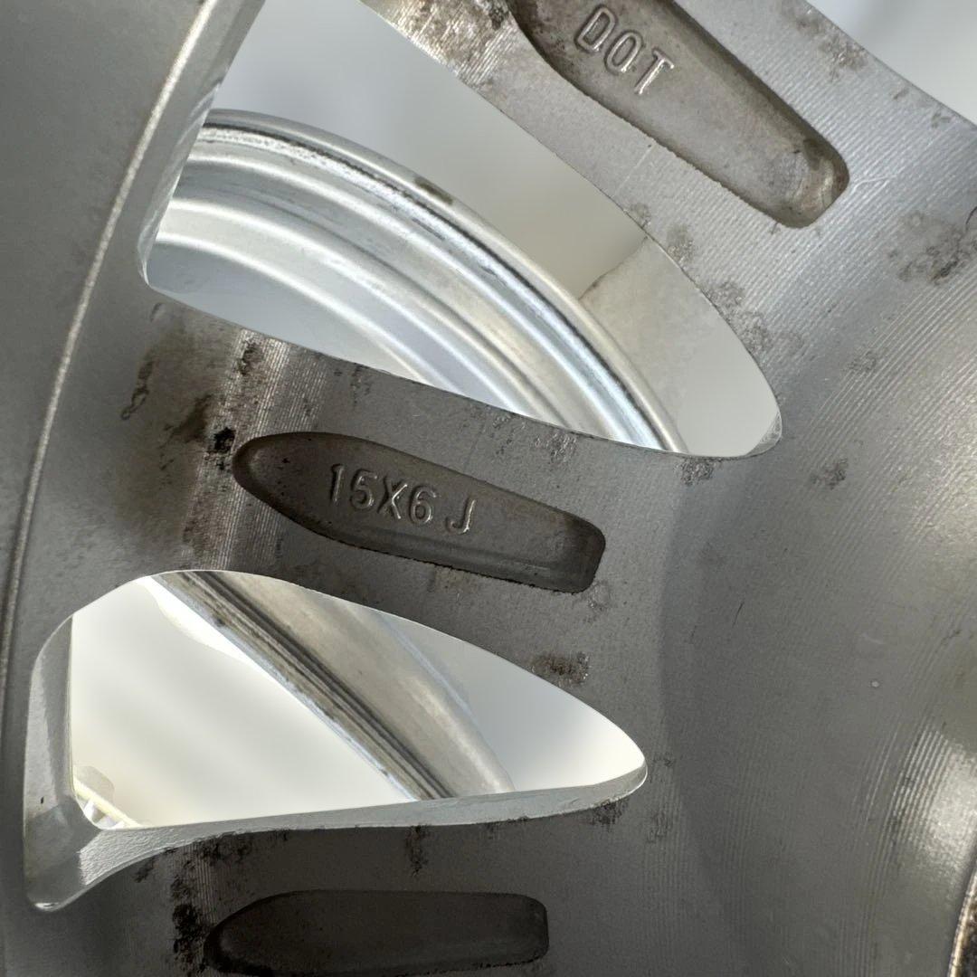 トヨタ純正ホイール80ノア ヴォクシー エスクァイア 15インチ