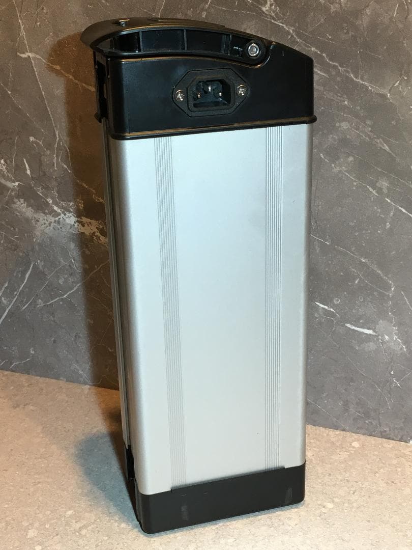 新品未使用 送料無料 電動自転車用バッテリー 48V / 6Ah 特定小型用