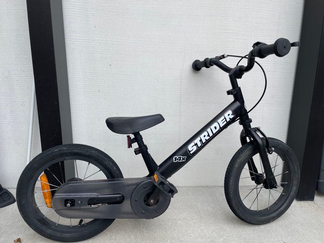 STRIDER ストライダー 14X 中古 ピンクをブラックに塗装