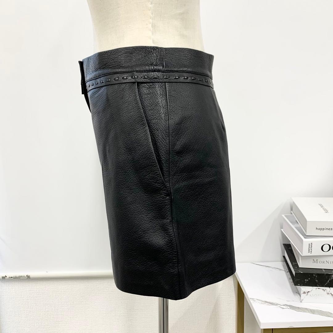 フェンディ レザーパンツ ショートパンツ ボトムス ブラック