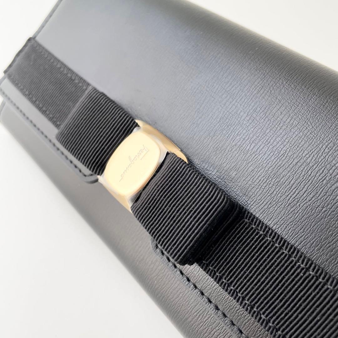 Ferragamo フェラガモ ヴァラリボン 長財布 ブラック レザー 新品