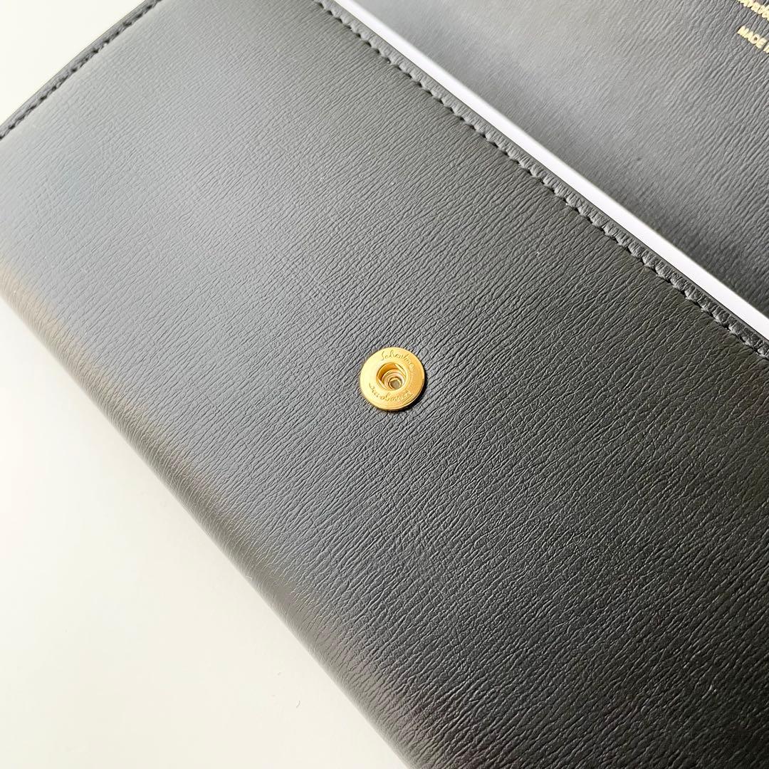 Ferragamo フェラガモ ヴァラリボン 長財布 ブラック レザー 新品