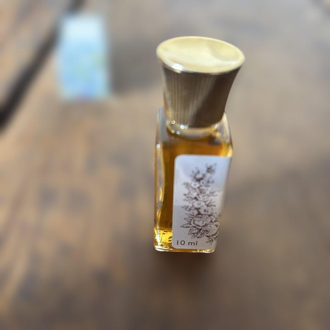 ウッズオブウィンザー オイル 忘れな草