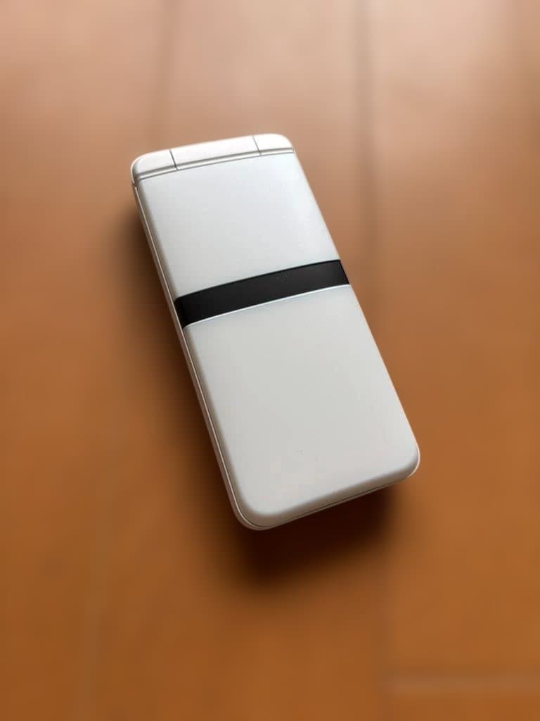 m*♪様 docomo DIGNO KY-42C ホワイト 本体