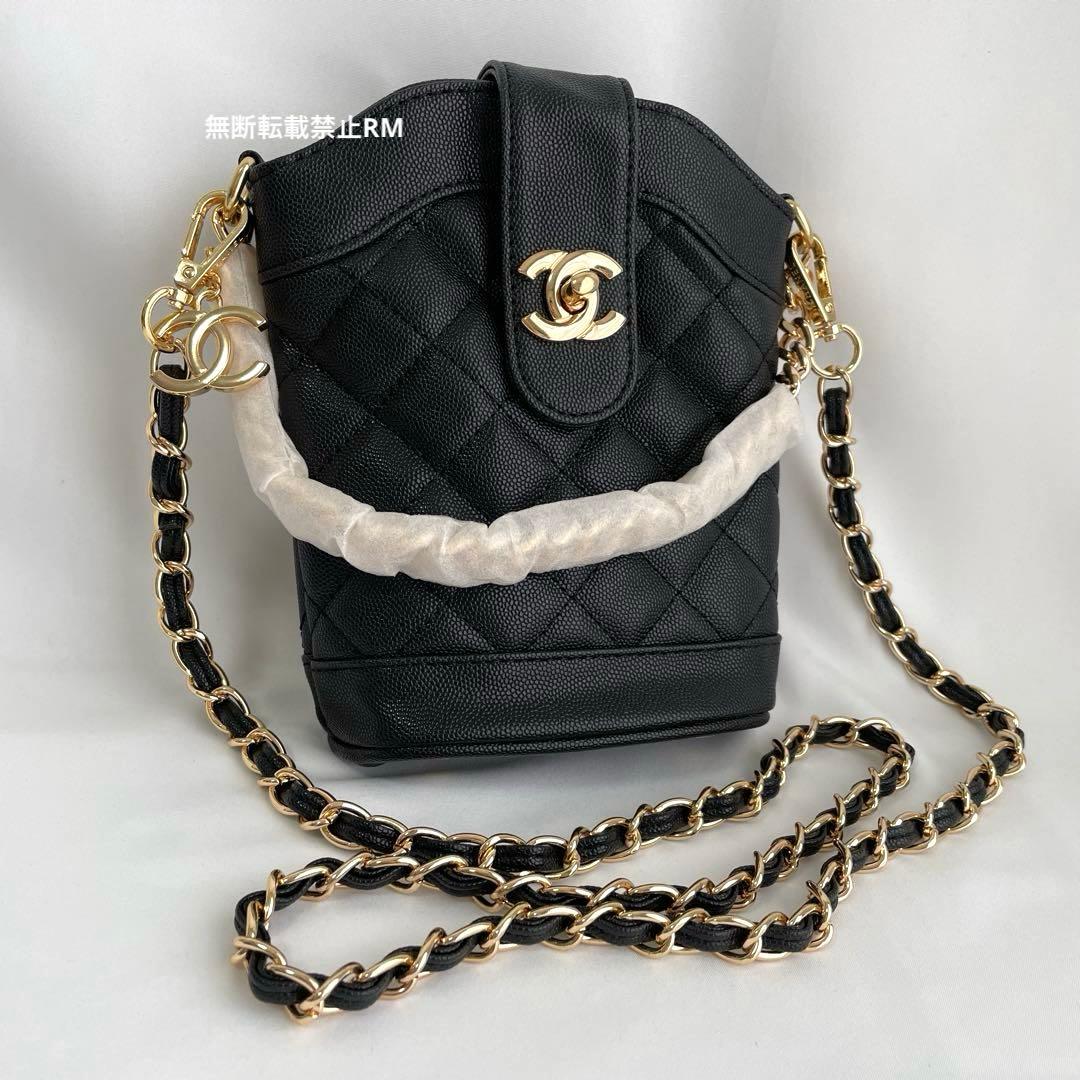 シャネル ノベルティ ショルダーバッグ