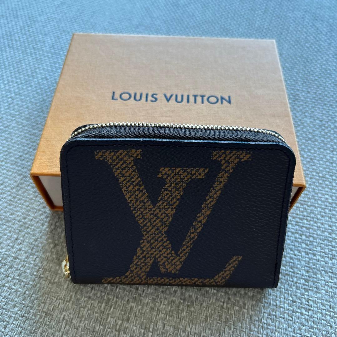 LOUIS VUITTON モノグラムジャイアントジッピーパース 財布