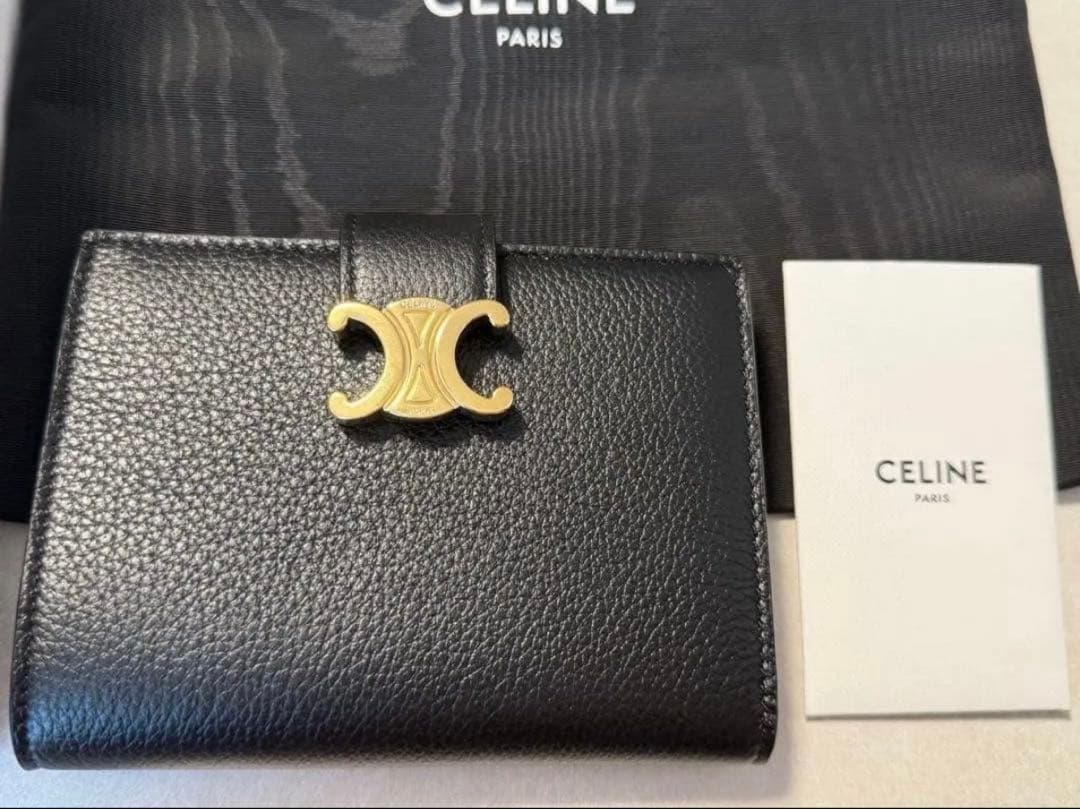 CELINE財布